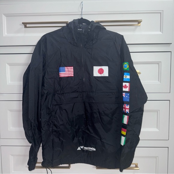 HUF Worldwide Anorak Jacket Black Size Small Flags - Picture 2 of 7